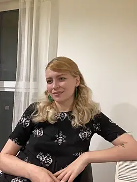 AnyaHellCat online show from 10/01/25, 06:36