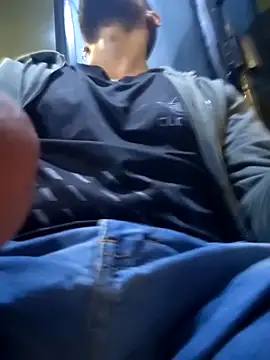 Snapshot of DanteWinter chatting on 02/25/26, 02:21 DanteWinter online show from 02/25/26, 02:21