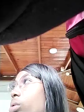 MarianRosse online show from 11/30/25, 04:33