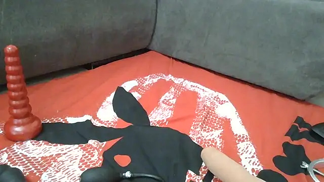 denisboyfucktoy online show from 09/15/25, 07:08