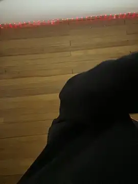 XBODTRIIPX online show from 04/22/26, 12:02