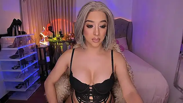 Dream Goddess online show from 11/03/25, 04:03