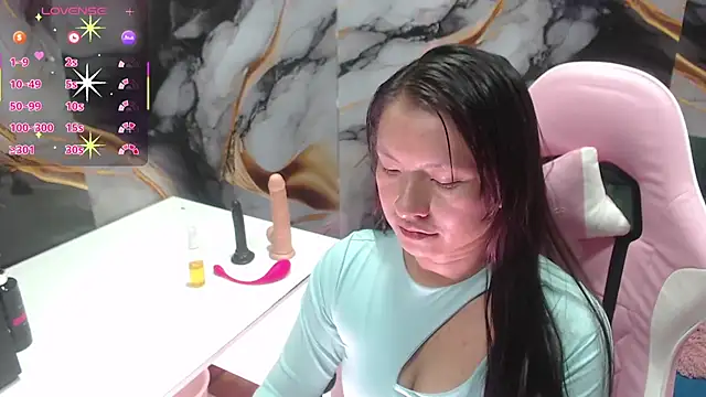 mia wetts online show from 10/11/25, 12:04