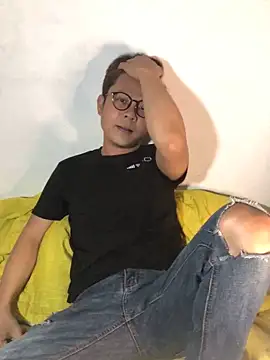 datnguyenvn online show from 03/18/26, 05:27