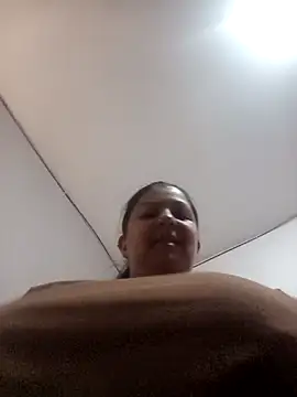 Celestea1989 online show from 11/23/25, 05:51