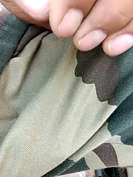 saiba1234 online show from 10/29/25, 08:16