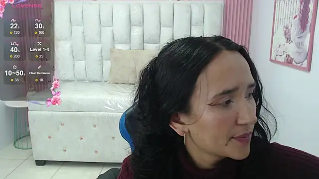 bella vibess s online show from 10/25/25, 08:14