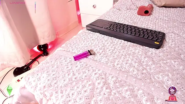 Ambeer fox  online show from 02/10/26, 07:40