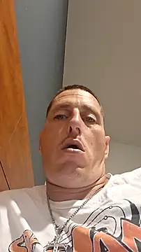 Snapshot of majestic4u chatting on 06/28/26, 11:16 majestic4u online show from 06/28/26, 11:16