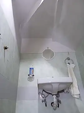 aczinovelez342 online show from 10/25/25, 05:59