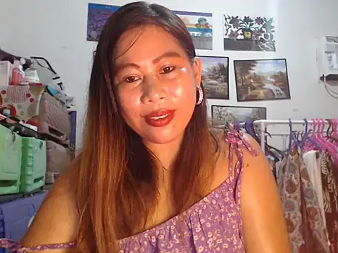 Snapshot of filipina_beauty chatting on 10/02/25, 08:38 filipina beauty online show from 10/02/25, 08:38