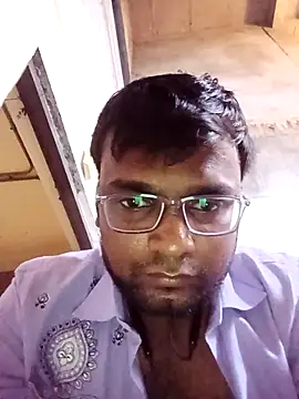 shahrukh81081 online show from 09/23/25, 04:15