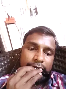 shahrukh81081 online show from 10/10/25, 02:32