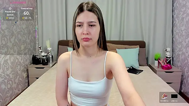 Snapshot of AmelliaClark chatting on 11/14/25, 02:10 AmelliaClark online show from 11/14/25, 02:10