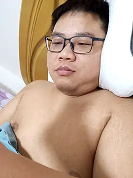  KaiXin  online show from 11/18/25, 03:16