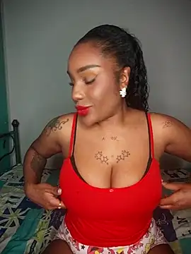 Queen Amara online show from 02/25/26, 04:11