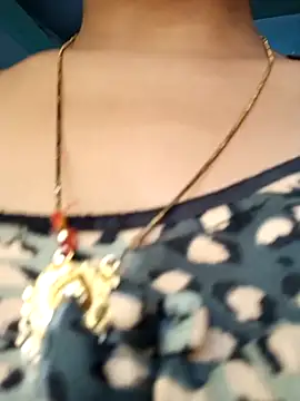 Komal-Rajput online show from 11/16/25, 08:09