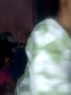 Komal-Rajput online show from 12/17/25, 04:24