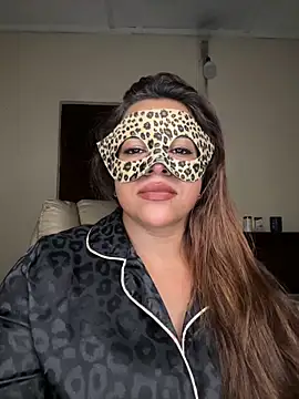 SLNatasha online show from 04/23/26, 01:57