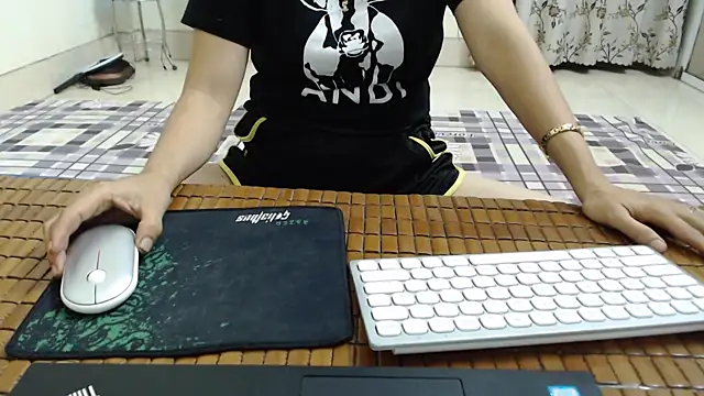 Ami 8x online show from 09/21/25, 01:24