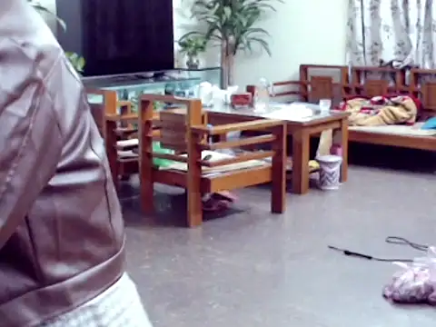 Ami 8x online show from 11/04/25, 01:54