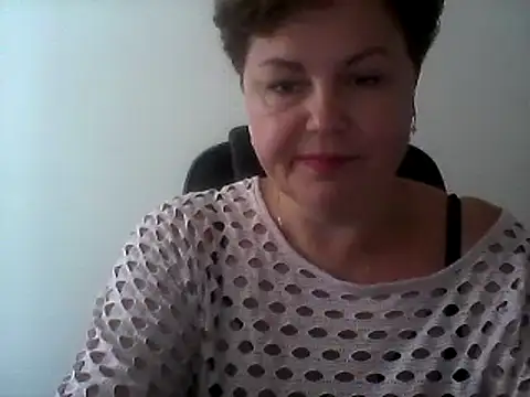 EllaLove2277 online show from 09/17/25, 09:11