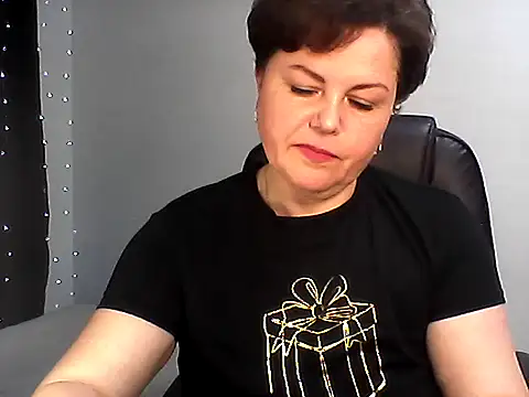 EllaLove2277 online show from 01/05/26, 06:22