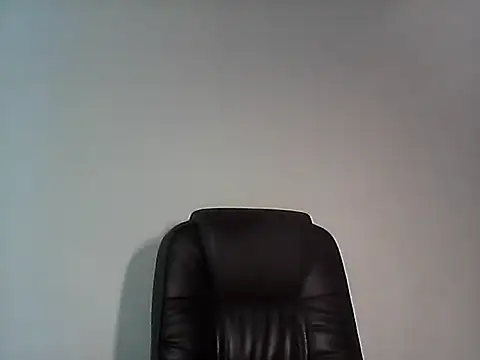 Snapshot of EllaLove2277 chatting on 05/24/26, 12:21 EllaLove2277 online show from 05/24/26, 12:21