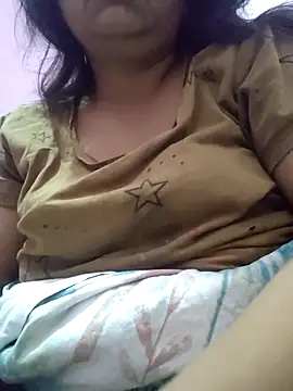 bitch-horny online show from 11/28/25, 11:07