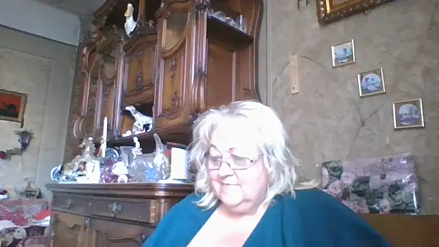 Lala-Love56 online show from 09/20/25, 07:53