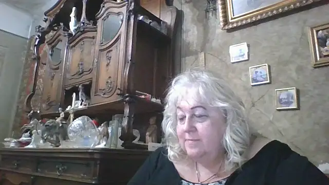 Snapshot of Lala-Love56 chatting on 05/12/26, 05:54 Lala-Love56 online show from 05/12/26, 05:54