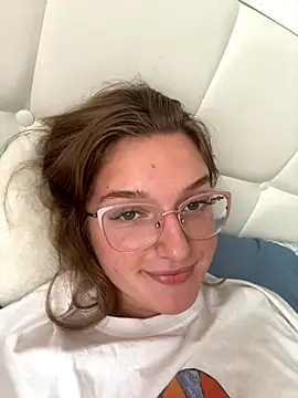 Bellatrisssaa online show from 09/13/25, 01:22