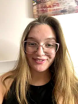 Bellatrisssaa online show from 11/16/25, 04:12