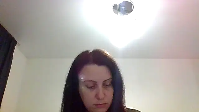 Snapshot of Nyrella chatting on 11/16/25, 06:57 Nyrella online show from 11/16/25, 06:57