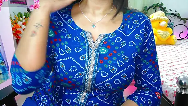 WildDimpi 0 online show from 10/12/25, 10:53