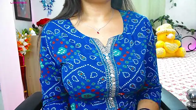 WildDimpi 0 online show from 11/11/25, 05:46