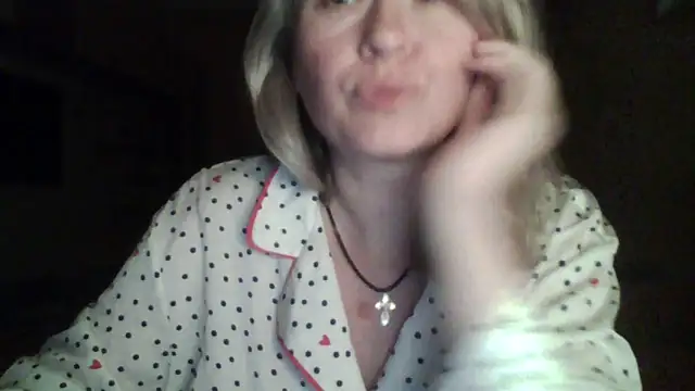 Narcysya online show from 12/18/25, 11:22