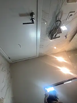 Snapshot of dgzzzkskks chatting on 09/14/25, 07:57 dgzzzkskks online show from 09/14/25, 07:57