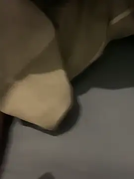 Maxie VIP online show from 04/17/26, 10:57