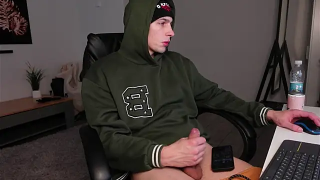 Snapshot of Ryan_Dozer chatting on 12/18/25, 07:58 Ryan Dozer online show from 12/18/25, 07:58