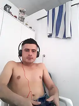 Andr3s69xxx online show from 04/26/26, 02:37