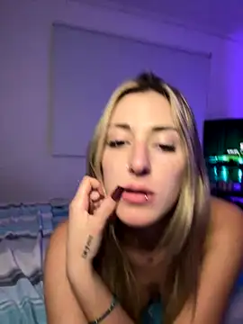 Snapshot of Sashailardi chatting on 01/08/26, 06:37 Sashailardi online show from 01/08/26, 06:37