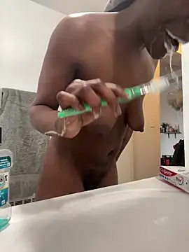 littyleesh1 online show from 03/08/26, 03:49