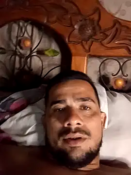 yeffito1 online show from 10/16/25, 03:07