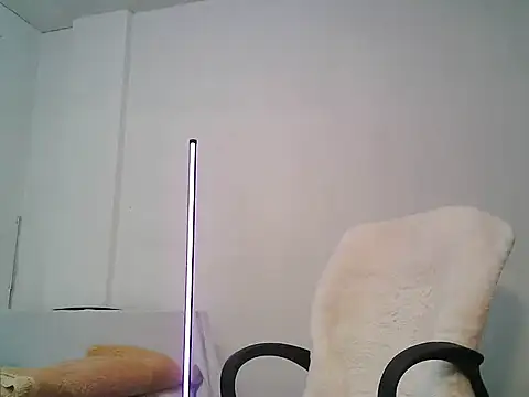 NautyBoyBrazeen 143 online show from 02/23/26, 06:38