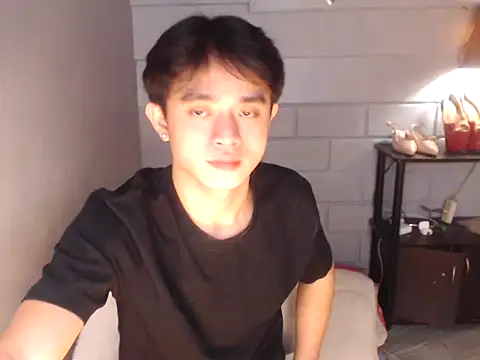 NautyBoyBrazeen 143 online show from 04/02/26, 10:57