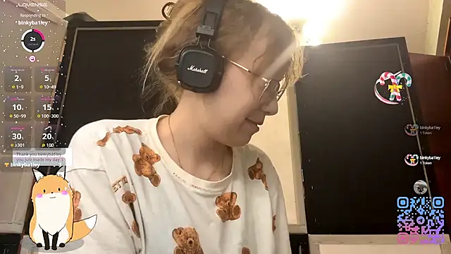 Snapshot of LouieRutt chatting on 09/25/25, 05:27 LouieRutt online show from 09/25/25, 05:27