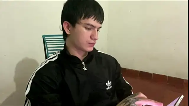 ErickWalton online show from 10/02/25, 04:19