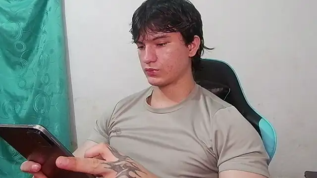 ErickWalton online show from 04/27/26, 06:00