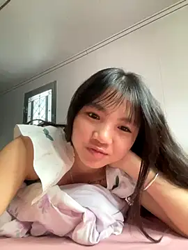 Emlyly-18 online show from 09/23/25, 02:14